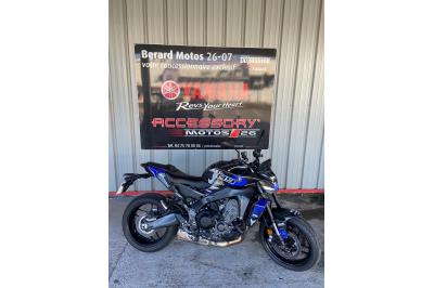 YAMAHA MT-09