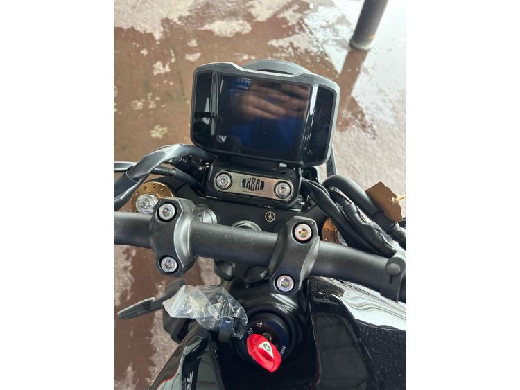 YAMAHA XSR 900