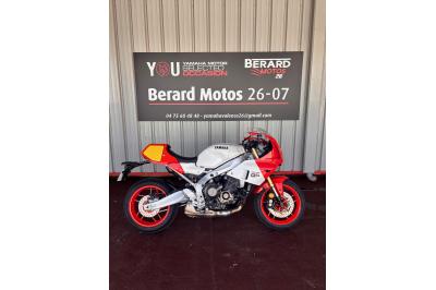 YAMAHA XSR 900 GP