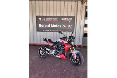 BMW F 900 R