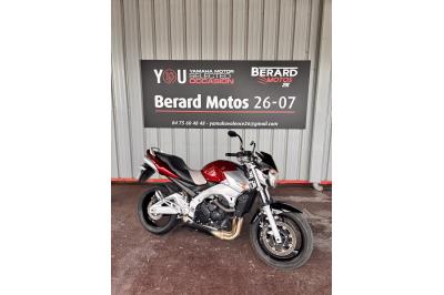 SUZUKI GSR 600