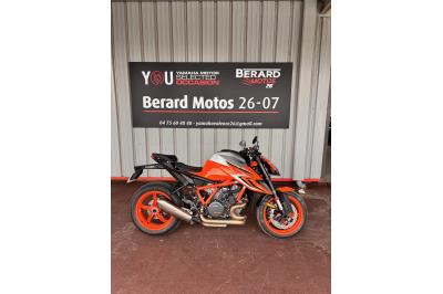 KTM 1290 SUPER DUKE R