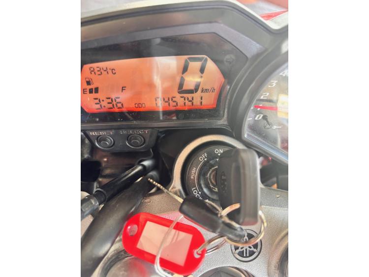 YAMAHA FZ 1000